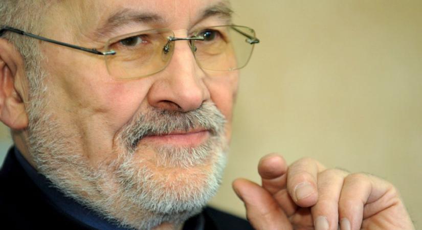 Meghalt a holokauszttagadó, Orbánt leführerező és tőle menedéket kérő neonáci, Horst Mahler