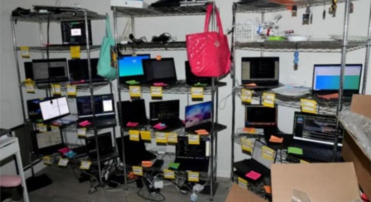 8 és fél év börtönre ítélték az arizonai nőt, aki Észak-Koreának működtetett laptopfarmot