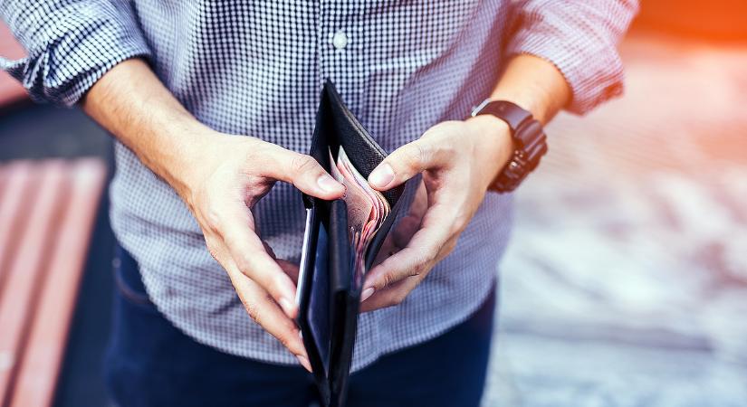 Fizetési kisokos: most bepillanthat sokak pénztárcájába