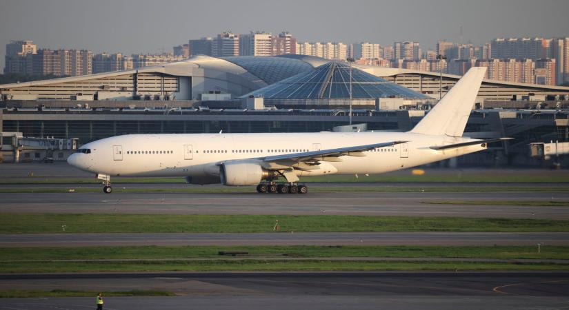 Kibertámadás érte az orosz légitársaságot, az AEROFLOT járatok tucatjait törölte