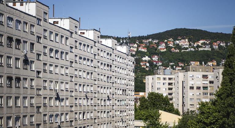 Olyan kormányzati intézkedés jön, ami újraírhatja a lakásálmainkat