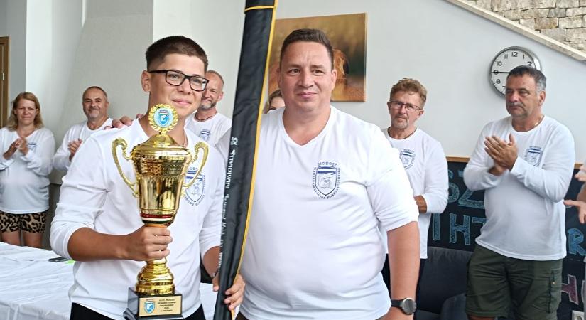 Pápáról jött a pecatábor legjobbja Esztergomba
