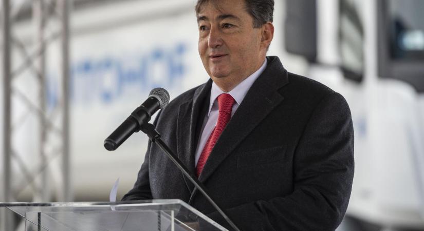 Mészáros alvállalkozói a csőd szélén vannak, nem fizeti ki őket a legjövedelmezőbb cége