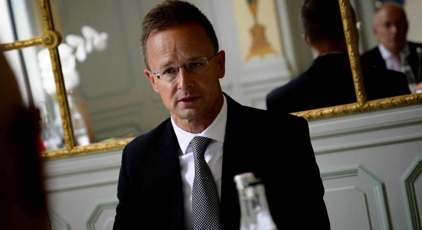 Szijjártó Péter üzent Majkának: Soha nem piszkítanék oda, ahonnan segítséget kértem és kaptam