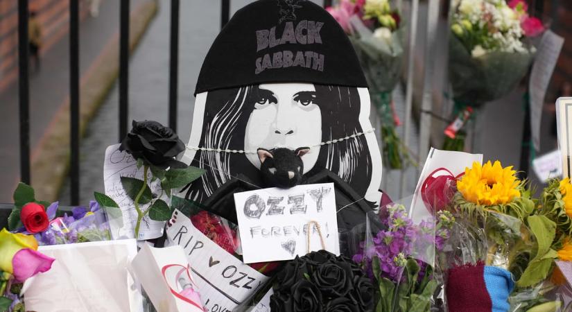 „Ha tiszta és józan lettem volna, nem lennék Ozzy” – Jön Ozzy Osbourne új, „cenzúrázatlan” önéletrajzi könyve