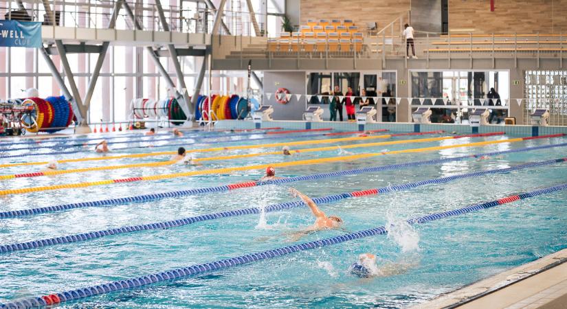 Elsejétől zárva lesz az Aqua Sportközpont