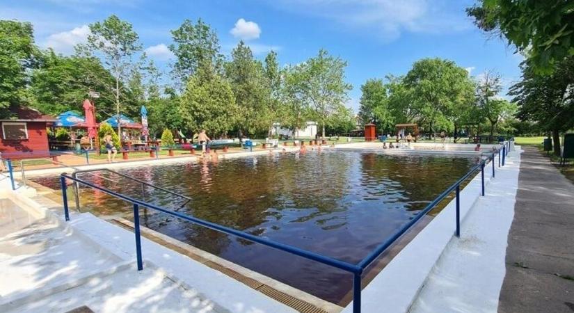 Jelentős összeget nyertek! Már azt is tudni, mi épül belőle a népszerű hajdú-bihari fürdőben!
