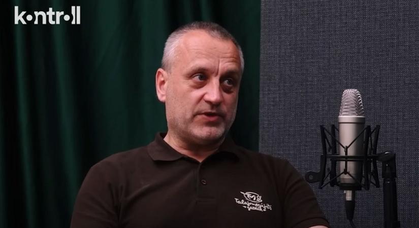 Végzettség nélkül osztja az észt Magyar Péter szakértője