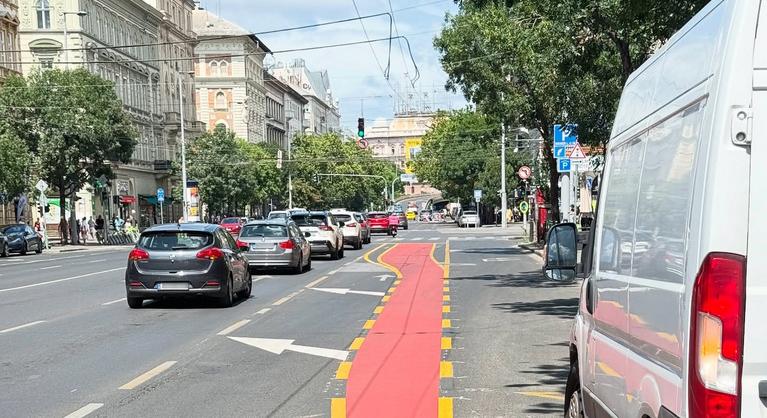Veszélyes biciklisáv miatt akadt ki Vitézy Dávid, levélben fordult Karácsony Gergelyhez