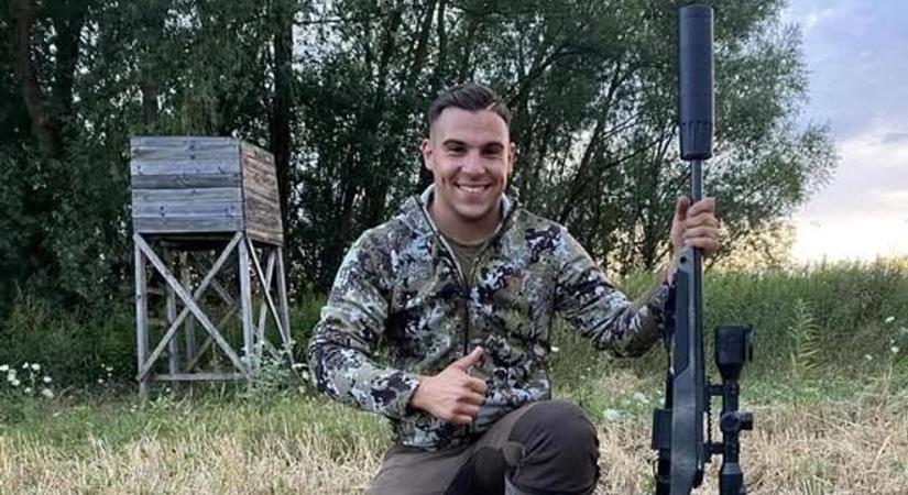 Erre mekkora az esély? Fotón a Szabolcsban elejtett különleges vaddisznó!