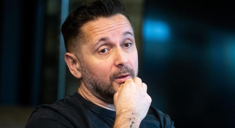 Orbán Viktor még követi Majkát az Instagramon