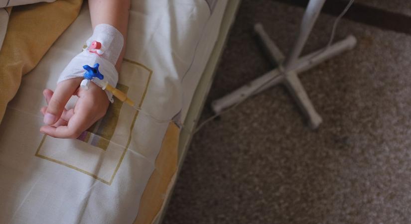 Többen kórházba kerültek egy gyerektáborban kitört járvány miatt
