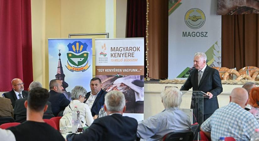 13 tonna búza, 390 ezer forint, ezrek megsegítése – Átányból üzentek a magyar gazdák