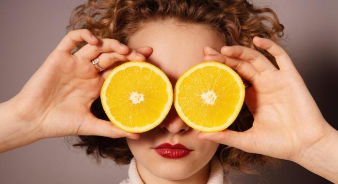 4 zseniális C-vitaminos termék, mely azonnal ragyogó bőrt eredményez