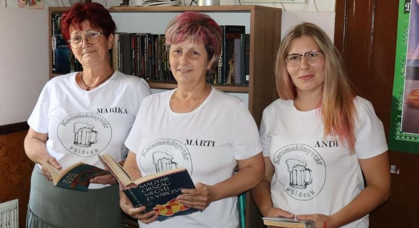 Nyolcvan kötettel kezdődött, most tíz éves a vármegye egyetlen kocsmakönyvtára