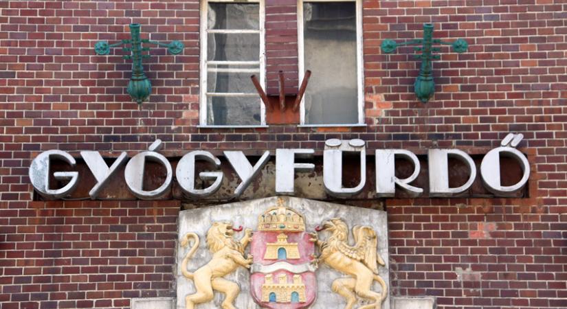 Régóta várt fürdőnyitás Budapesten