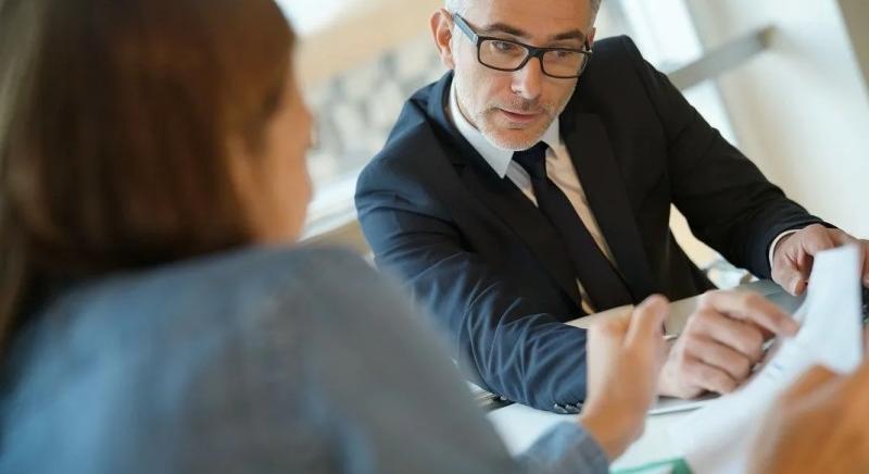 Hitelügyintézés egy retinaszkennerrel: a bankolás jövője