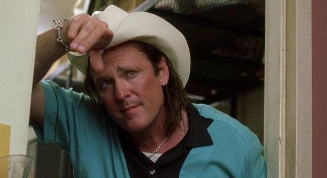 Tarantino fejfedő-gyűlölete: Michael Madsen legendás kalapja kiborította a rendezőt!