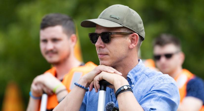 Magyar Péterrel nem érdemes szórakozni, óriási balhé volt a sajtótájékoztatóján