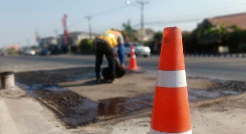 Az autópálya több szakaszán dolgoznak kedden