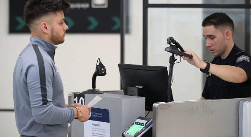 Ellenzik az arcfelismerő rendszerek korlátozását az amerikai légitársaságok