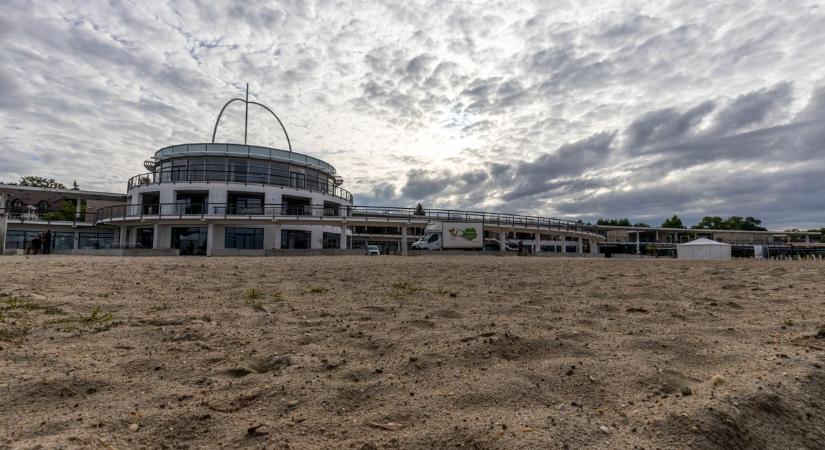 Kerítésbontás a Velence Korzón: új korszakra ébredt a város (galéria, videó)