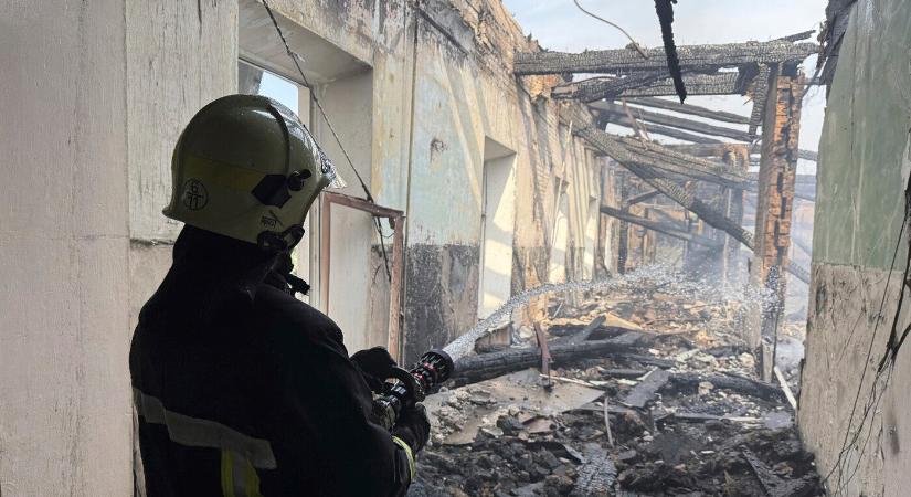 Sokan életüket vesztették orosz légitámadásban Zaporizzsja és Dnyipropetrovszk megyében