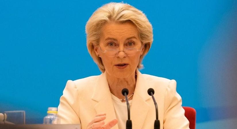 Ursula von der Leyen egy hét alatt kétszer is padlóra került
