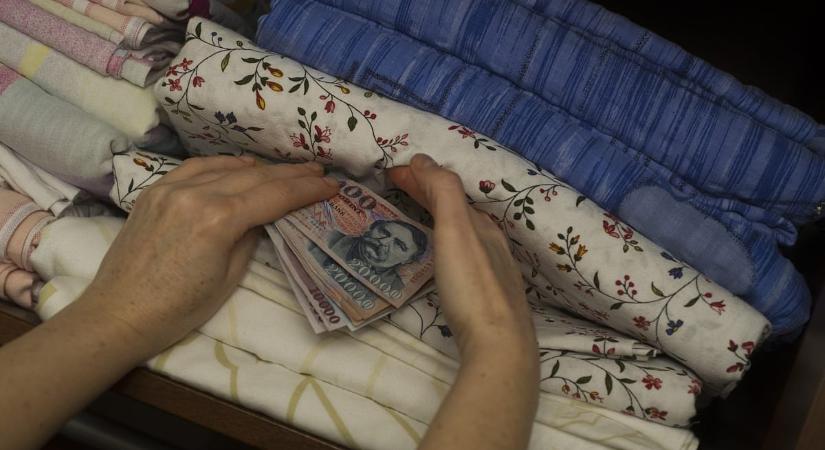 A magyarok több mint negyede egyáltalán nem tud félretenni a fizetéséből