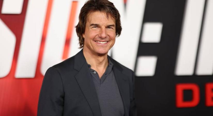 Tom Cruise így bulizott gyönyörű, 26 évvel fiatalabb párjával: koncerten kapták le őket