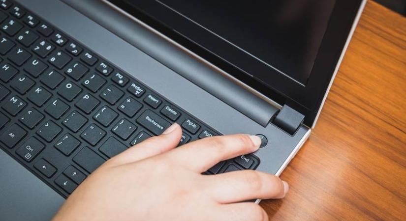 Elvágják a netet, telefont és a tévét is ebben a városban: itt kapcsol ki a Telekom