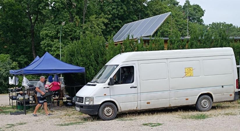 Vásár árus és vevő nélkül. Mi lesz veled? (videóval)