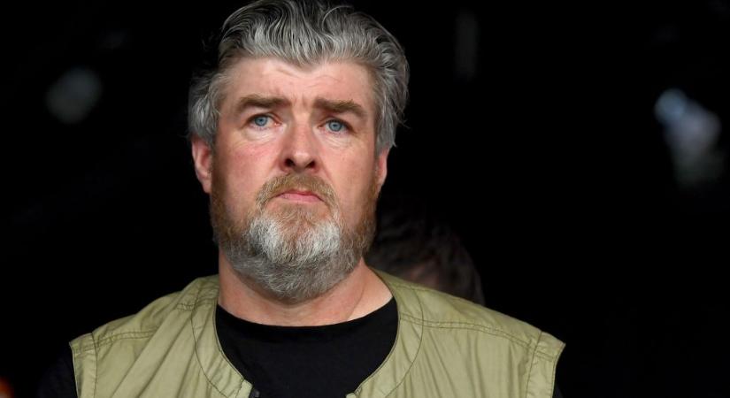 Nemi erőszakkal vádolják a Gallagher testvérek bátyját