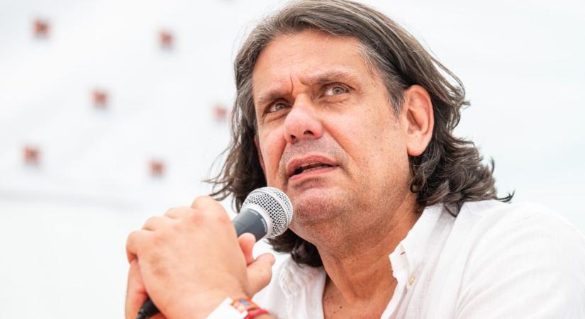 Az éneklő Deutsch Tamás és a focizó Orbán Balázs között megtudhattuk, hogy a Tiszára nem, csak a Fideszre számíthatunk