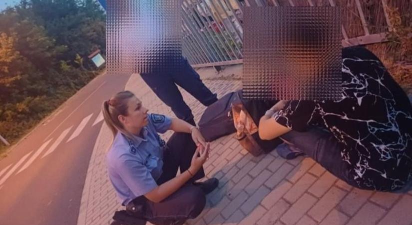 Öngyilkosságot akadályoztak meg a rendőrök a balatonvilágosi síneken