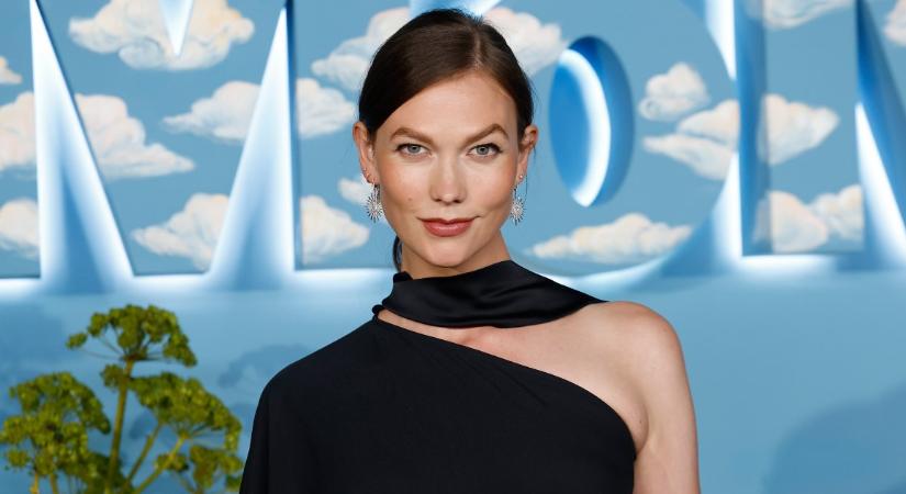 Karlie Kloss megosztotta születendő babája nemét
