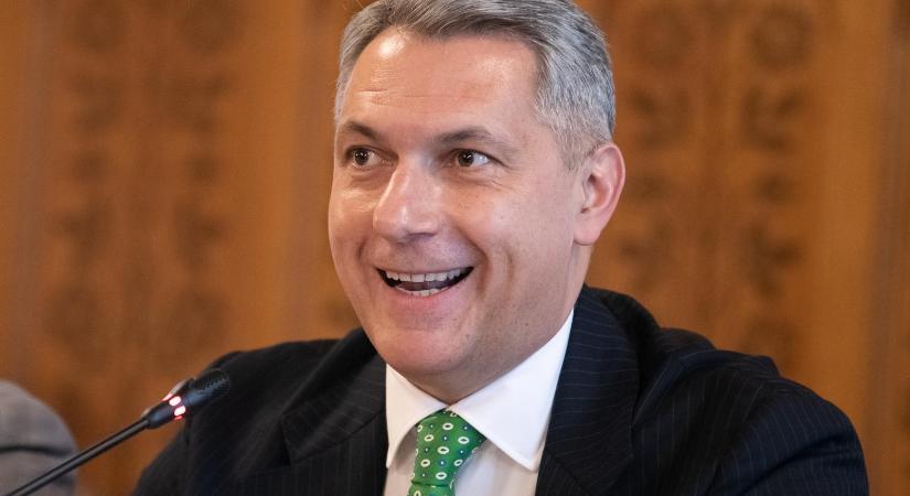 Lázár János mindent megígért Budapestnek, lesz híd- és HÉV-felújítás, de új átkelők is