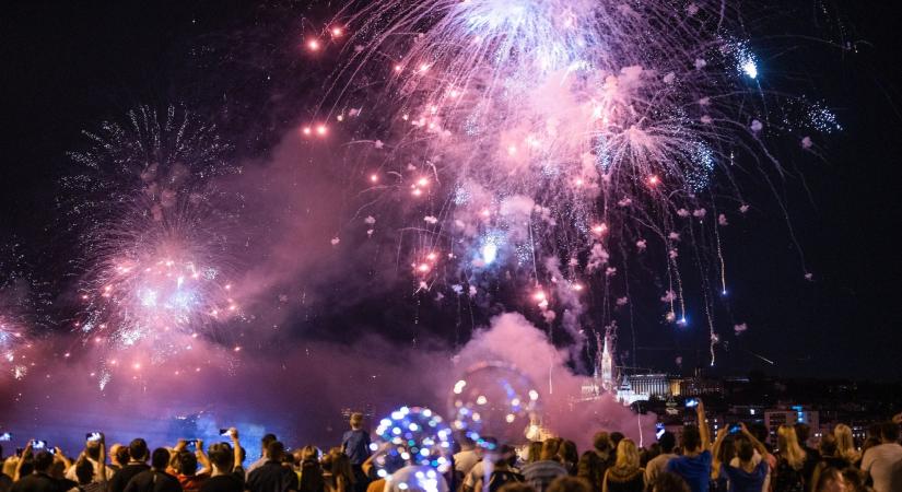 14,5 milliárdot költ augusztus 20-ra a kormány