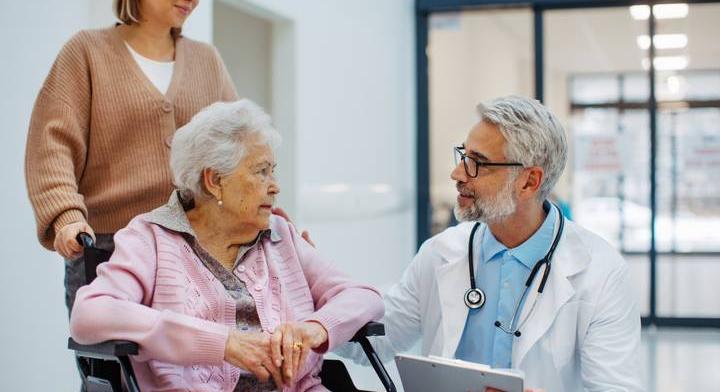 Olcsóbb és hatékonyabb gyógyszert jelentettek be, megelőzhető lesz az Alzheimer-kór