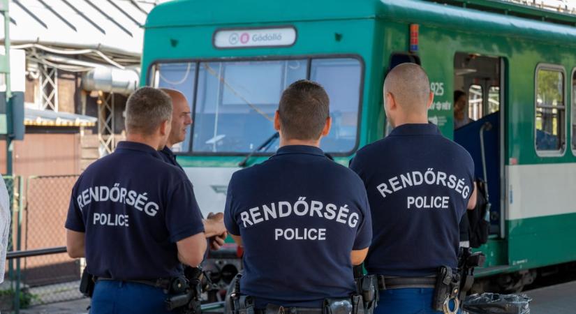 Az élettársát és a jegyellenőrt is megverte a HÉV-en randalírozó férfi