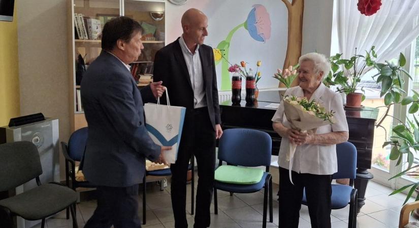 A hosszú élet titka a tevékeny élet és a szeretet