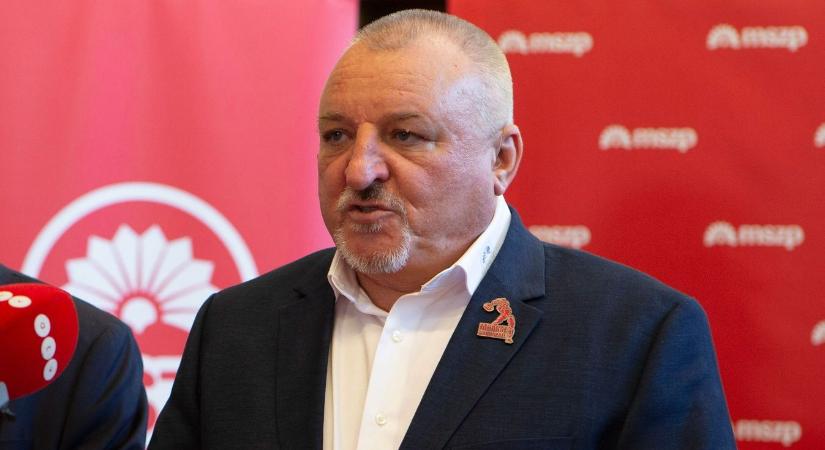 Államtitkárokkal tárgyalt az MSZP elnöke, Komjáthi Imre