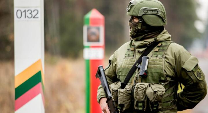Litvánia megerősítené légvédelmét a határon a drónincidensek után