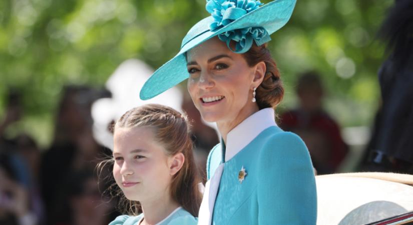 Megható gesztust tett Sarolta: egyszerre tisztelgett Katalin és Diana előtt