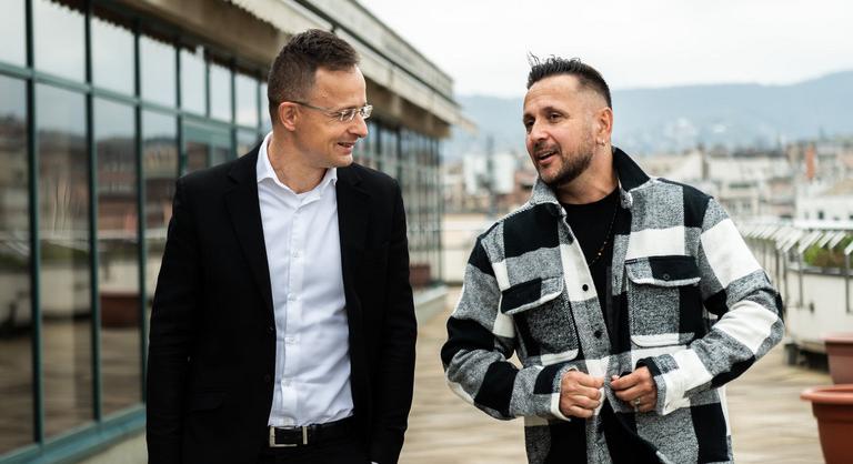 Szijjártó Péter elárulta, volt egy titokzatos találkozó közte és Majka között