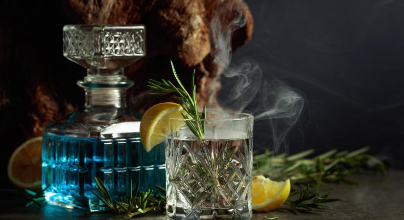 Abszint, gin és a többiek – italok nyáresti beszélgetésekhez, gyógynövényekből