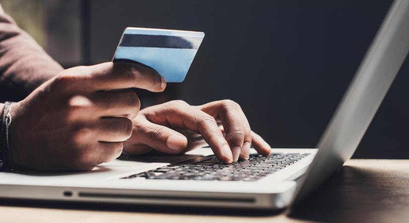 Új funkcióval bővül a Google Chrome: segít kiszűrni a csaló webshopokat