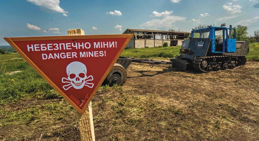 Veszélyes mezőkön: nem lehet megakadályozni egy borzalmas fegyver terjedését