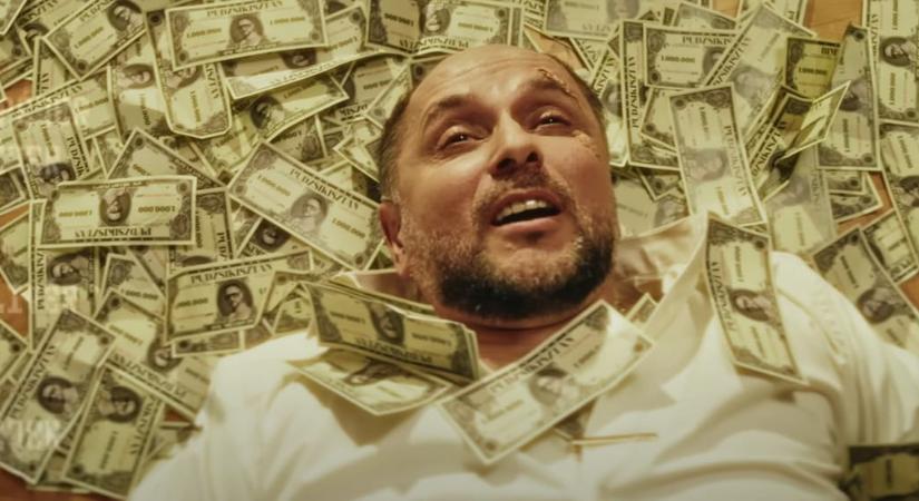 Majka lenyomta Azhariah-t: a rapper lett ismét a legbefolyásosabb celeb a Forbesnál