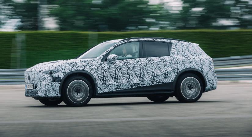 Nagy bemutatókra készül a Mercedes